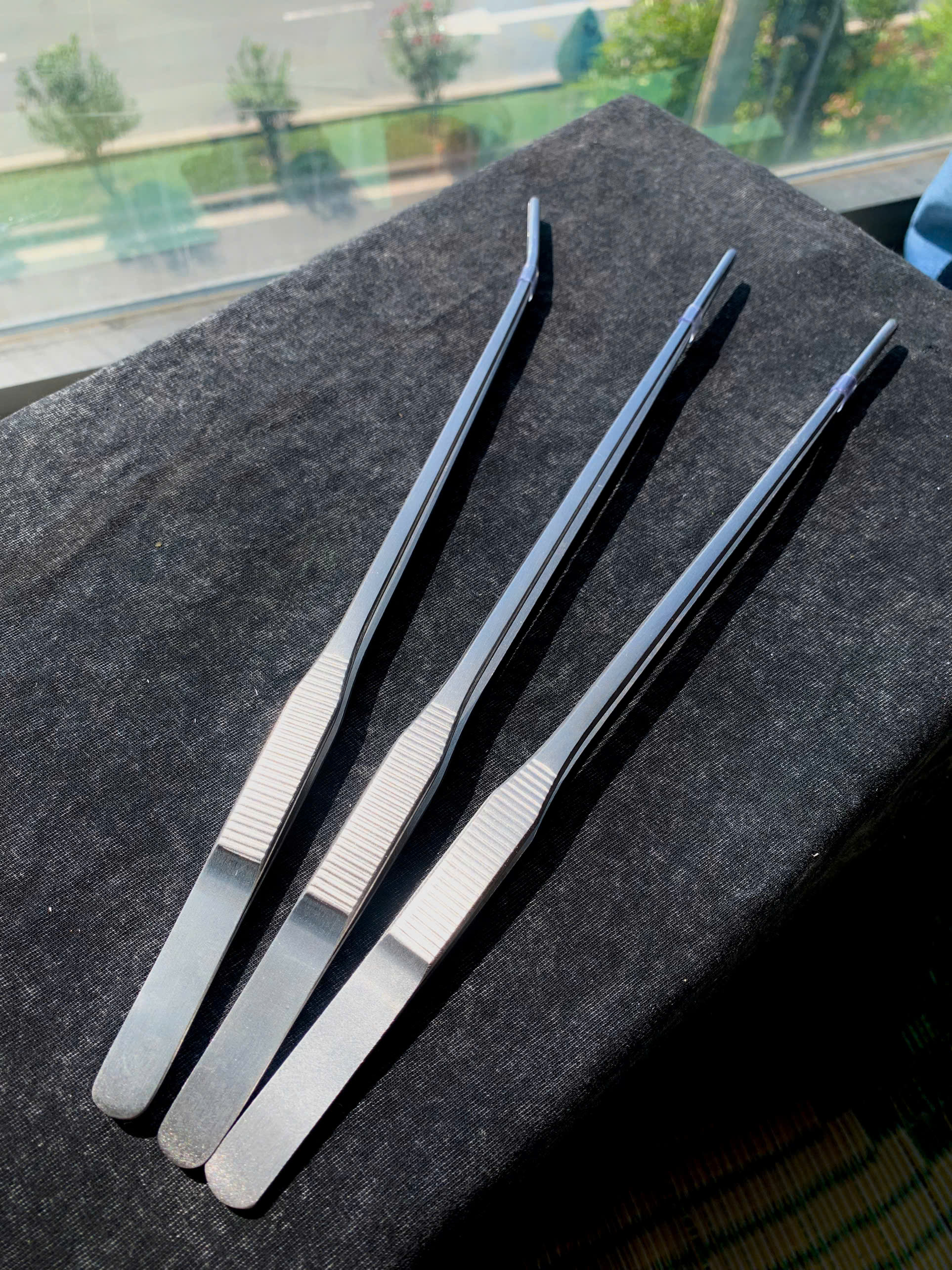 Nhíp gắp, nhím cặp bằng Inox không rỉ dài từ 12 đến 30cm có loại thẳng và cong